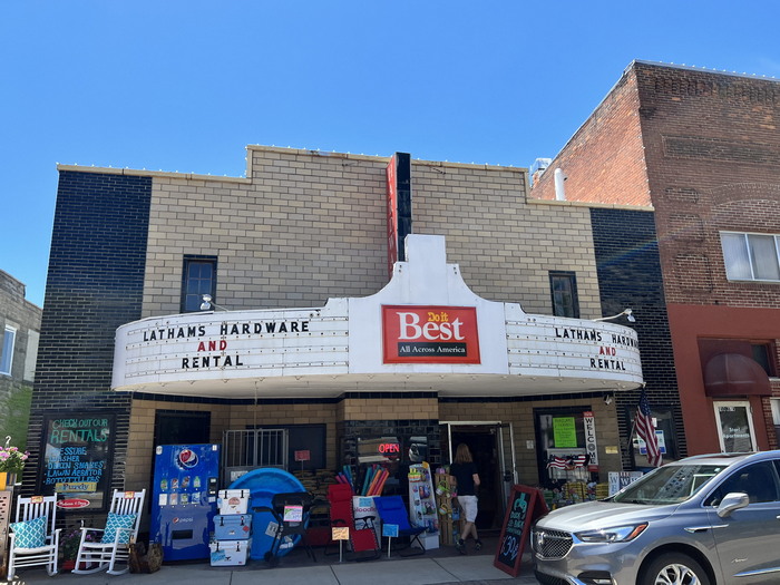 Milan Cinema (Milan Theatre) - July 9 2022 Photo (newer photo)